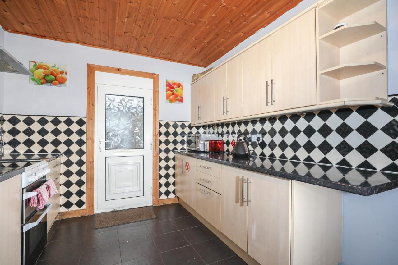 Beautiful 4 Bedroom Cottage - Ideal Location - Free Parking Edinburg Exteriör bild